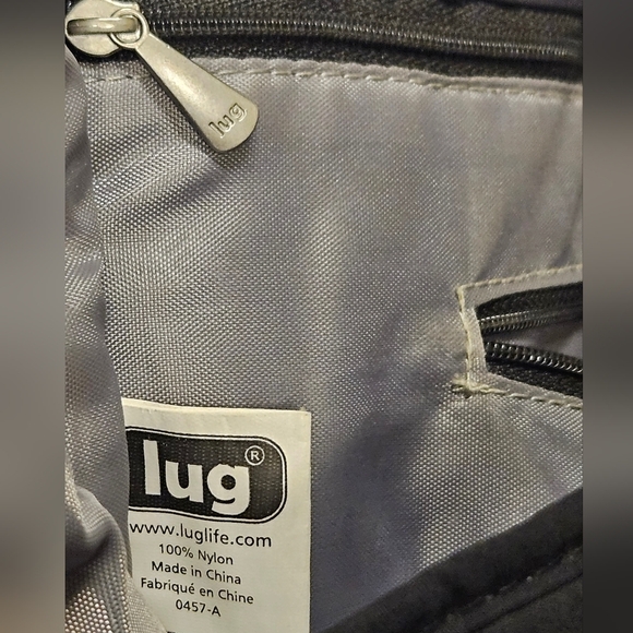 Lug Black Quilted messenger crossbody travel bag baby diaper bag - Picture 14 of 15